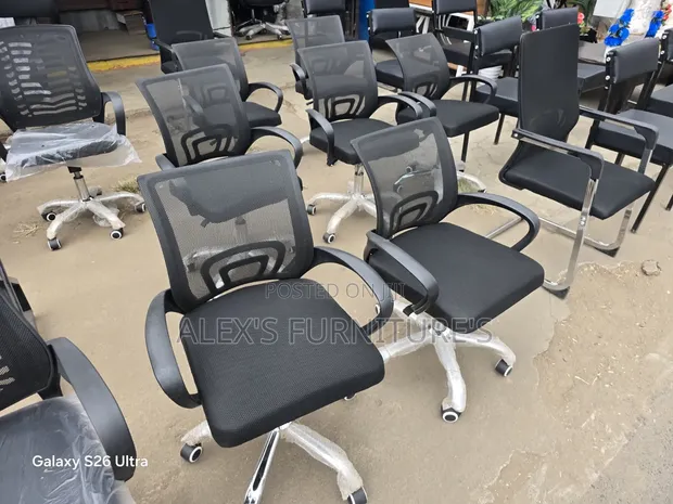 Combo Executive Mesh Chairs - Mpya Kabisa - 1