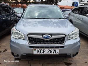 Subaru Forester 2015 Nyeupe