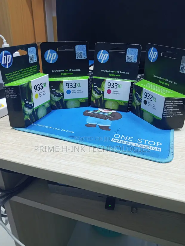 HP 933XL High Yield Cyan Original Ink Cartridge - 1