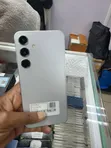 Samsung Galaxy S24 Plus 256GB Gray - 2