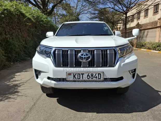 Toyota Land Cruiser Prado 2.7 i 2012 White - 1
