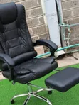 Managerial Executive Office Chair with Footrest - 1
