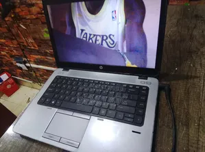 Laptop HP EliteBook 840 G3 - Intel Core i5, 4GB RAM, 500GB HDD