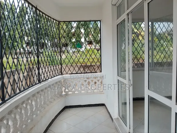 4 Bedroom Apartment for Rent in Nyali Mkomani - 1