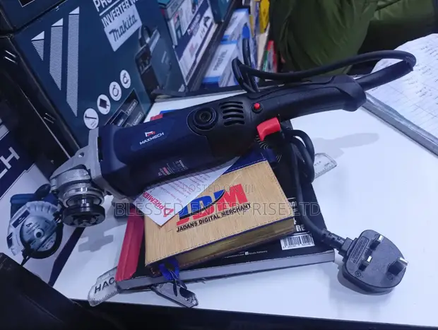 Maxmech 950W Angle Grinder (240V) - 1