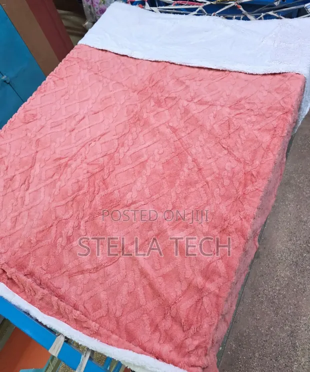 Heavy Sherpa Fleece Throw Blanket - 6x6 - 1