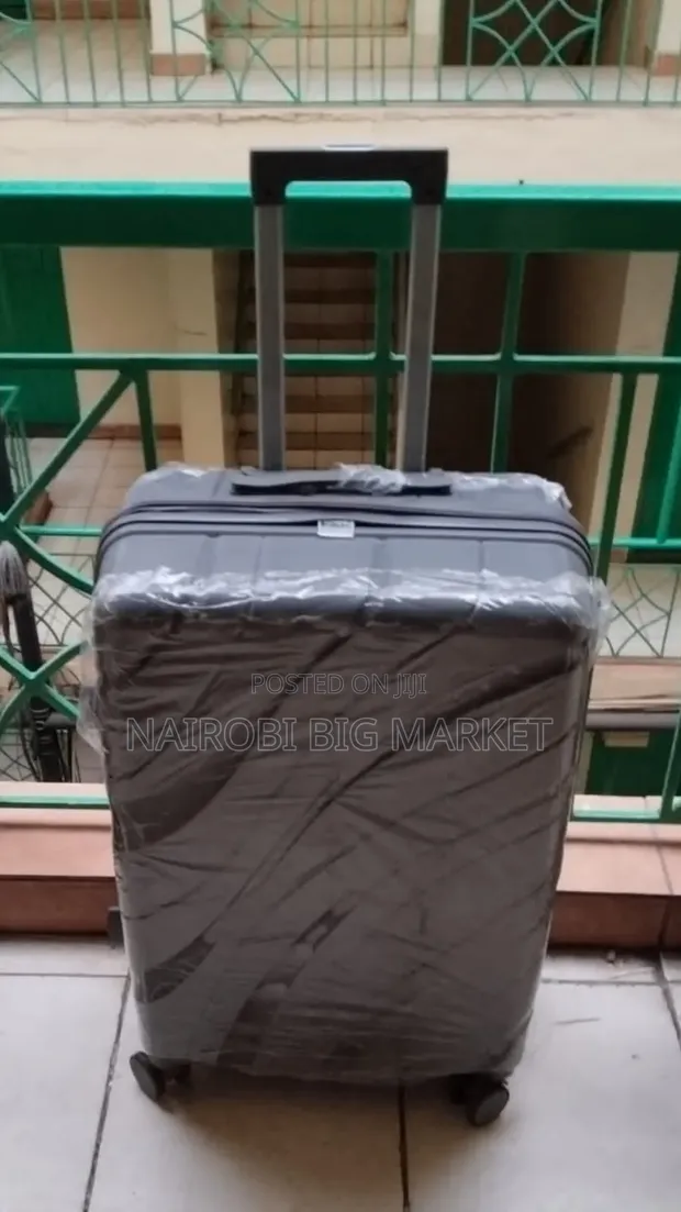 Size 29 Small Suitcase - Green - 1