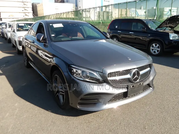Mercedes-Benz C200 2020 - 1