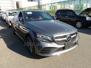 Mercedes-Benz C200 2020