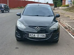 Mazda Demio 2014 Nyeusi