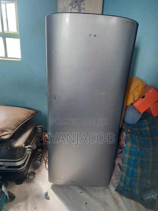 Samsung Refrigerator - Used - 1
