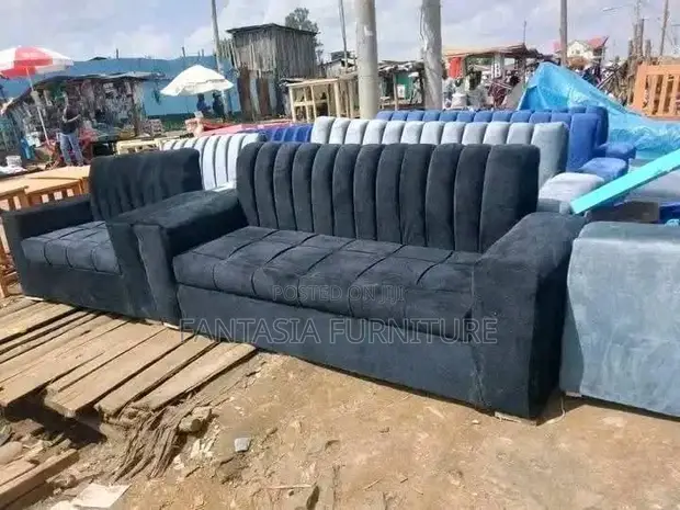 5 Seater Grey Fluted Sofa Set - 1
