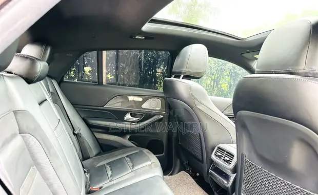 Mercedes-Benz GLE 53 AMG 2021 Nyeusi - 1