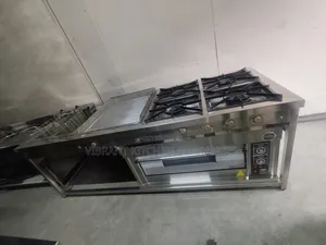 Commercial Combined Cooking Range - 4 Burner, Griddle, Fryer & Oven
