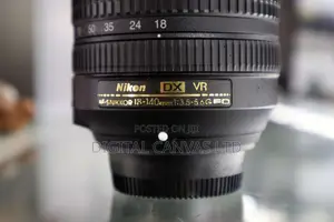 Nikon D7200 with 18-140mm Lens (Ex-UK)
