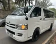 Toyota HiAce 2013 Nyeupe - 5
