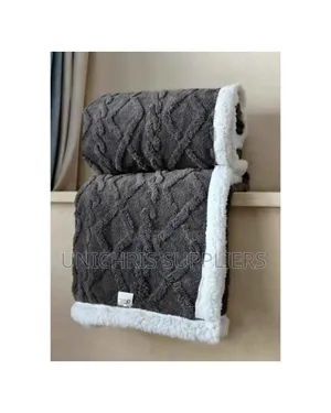 Blanketi ya Sharper Fleece Woolen 6x7