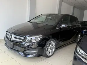 Mercedes-Benz B-Class B160 Petrol 2019 Nyeusi
