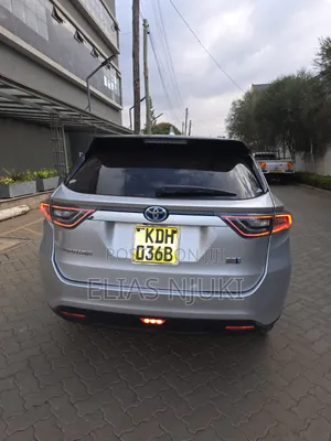 Toyota Harrier Hybrid 2015 Silver