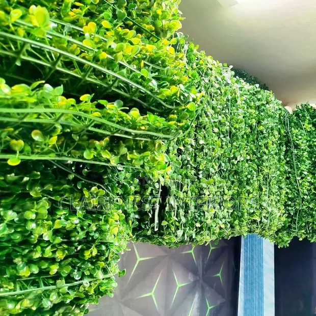 Artificial Boxwood Hedge Panels - Greenery Wall - 1
