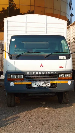 Truk Mitsubishi FH 215, 2016, 6557cc, Manual Diesel