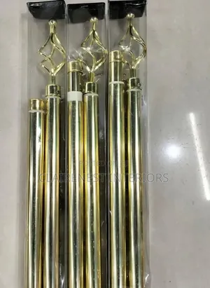 Durable Quality Bronze and Gold Adjustable Curtain Rods