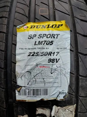 225/50R17 Dunlop SP Sport LM705 Tires