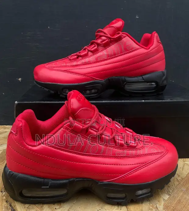 Supreme x Nike Air Max 95 "Bright Colors" - 1