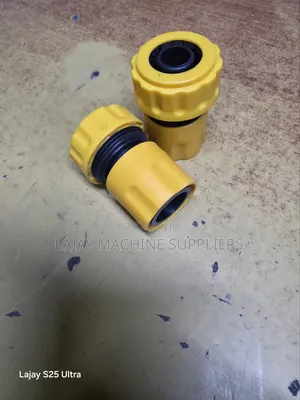 1/2-Inch Plastic Quick-Connect Garden Hose Connector