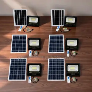 High-Performance Outdoor 100W,200W,300W Watts Solar Flood Lights