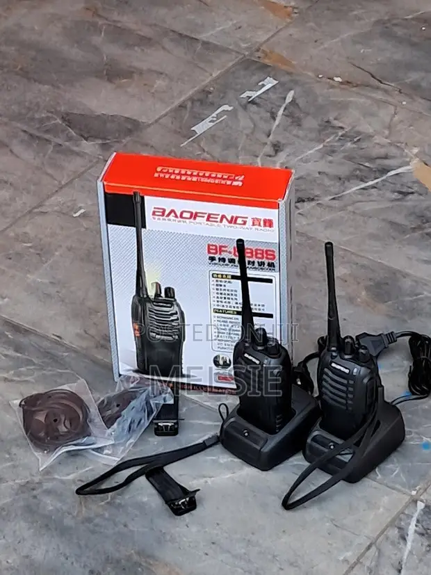 Baofeng BF-888S Walkie Talkie with Charger & Headset - 1