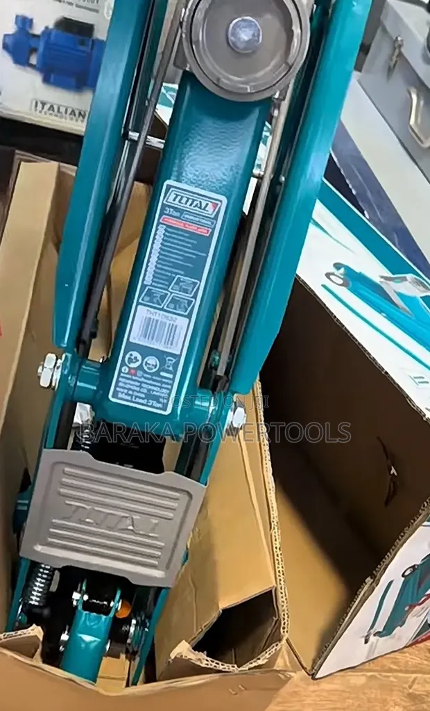 TOTAL Hydraulic Trolley Floor Jack - 3 Ton - 1
