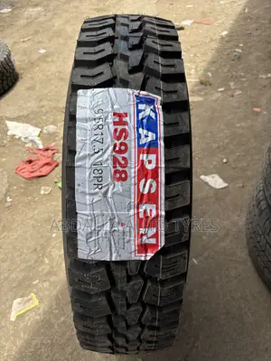 Kapsen HS928 9.5R17.5 18PR Tyre