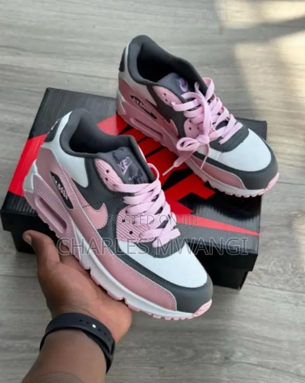 Nike Air Max 90 Sneakers - 1