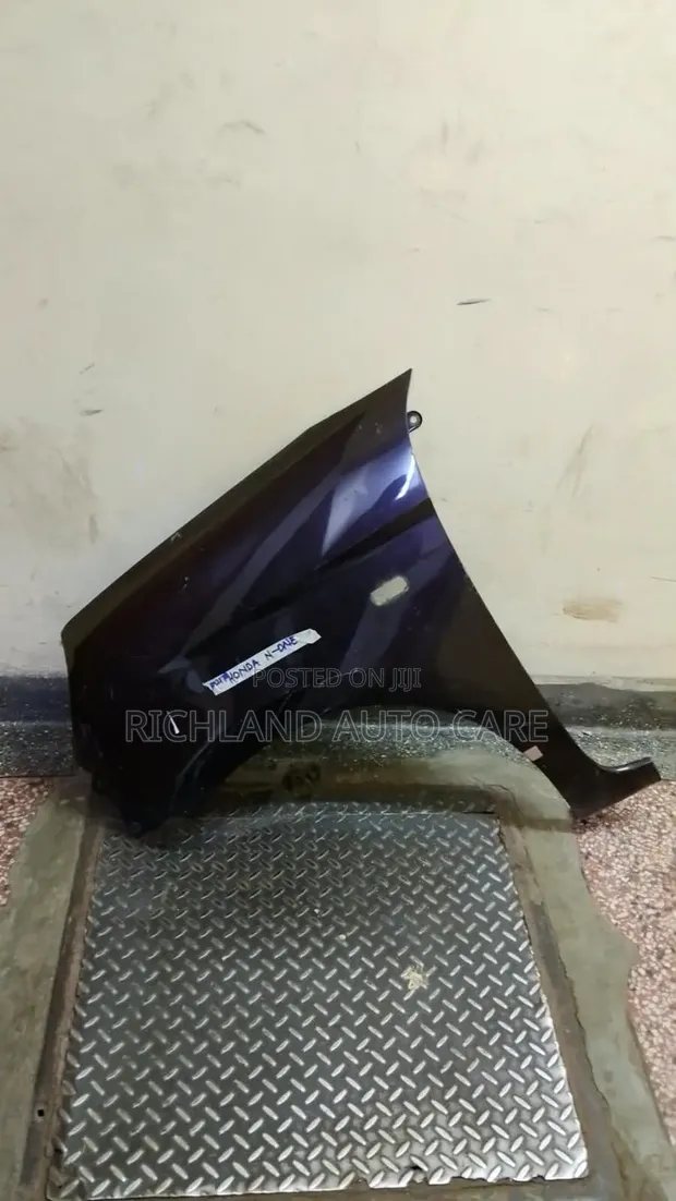 Honda N-One LHS Fender with Hole - 1