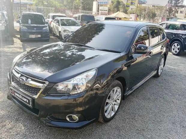 Subaru Legacy 2012 Nyeusi - 1