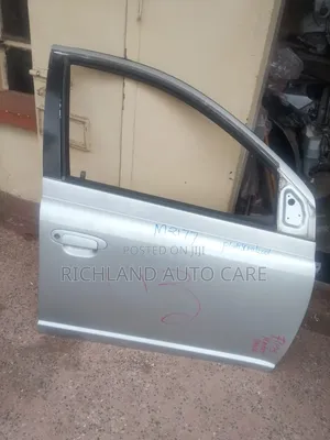 Toyota Platz RHS Front Door 2001