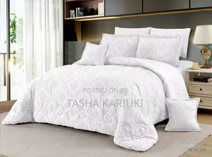 Set ya Duvet ya 6x7 yenye Tufting - Mpya Kabisa