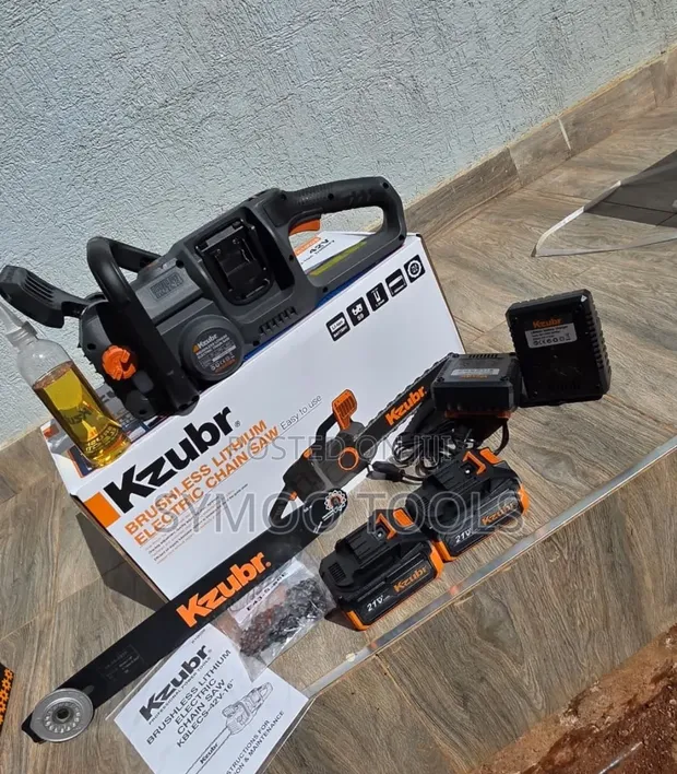 Kzubr Cordless Lithium Chainsaw - 1