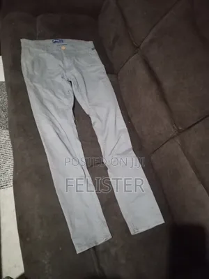 Men's Used Gray Shirt