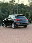 Audi Q5 2.0T Premium AWD quattro 2019 Nyeusi - 3