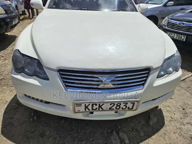 Toyota Mark X 2009 White - 1