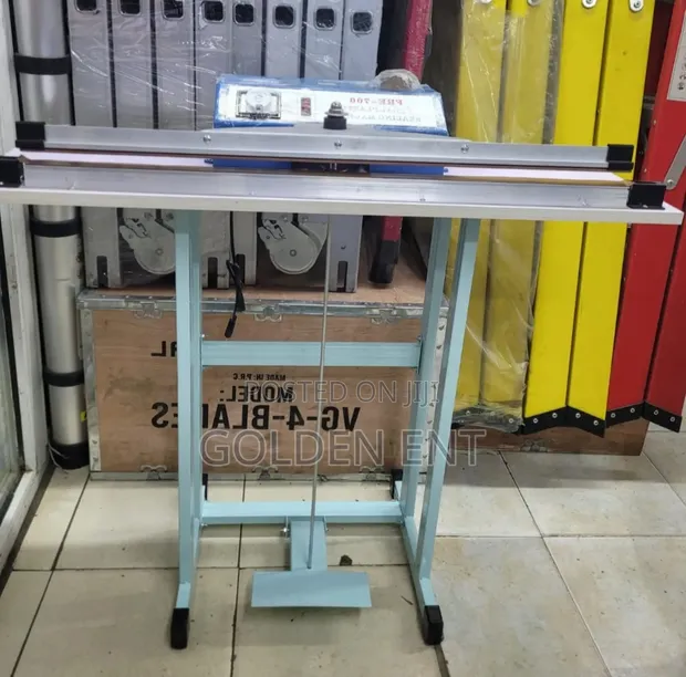 600mm Foot Standing Sealer - 1