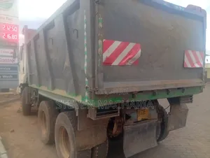 Ashok Leyland Kichwa Kubwa