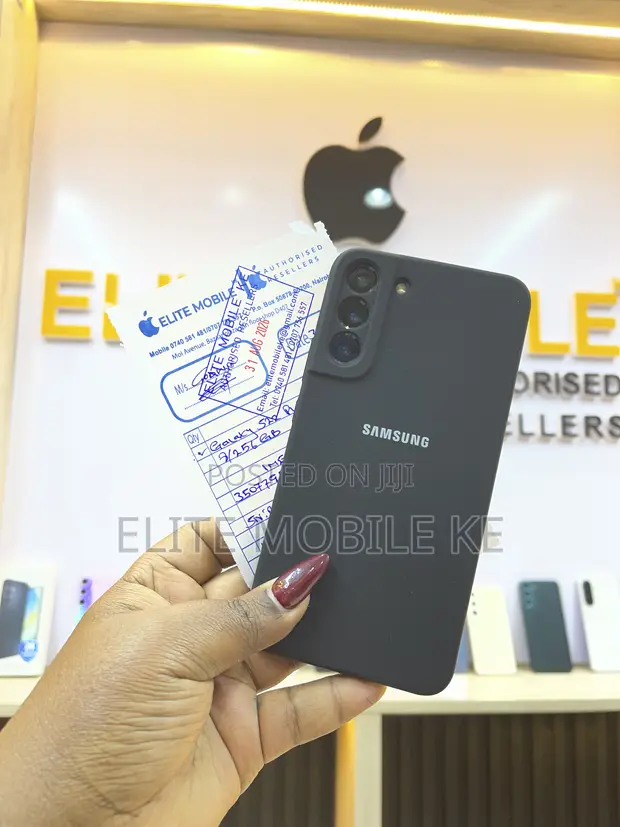 Samsung Galaxy S22+ 5G 128GB Black - 1