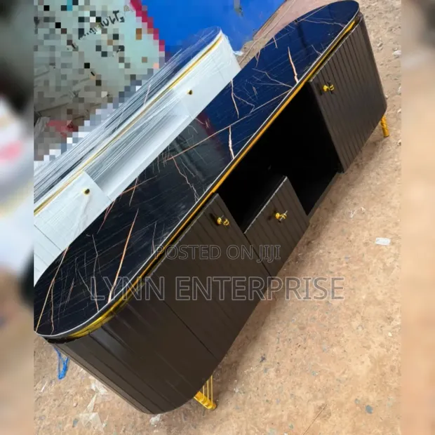 6ft TV Stand ya Executive na Juu ya Marumaru - 1