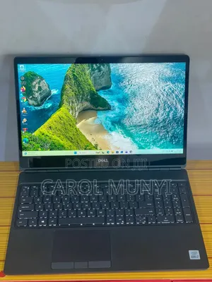 Laptopi ya Dell Precision 7550 - 32GB RAM, 1TB SSD, Intel i7
