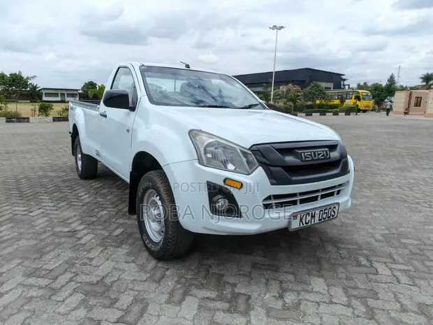 Isuzu D-MAX 2017 Nyeupe - 1