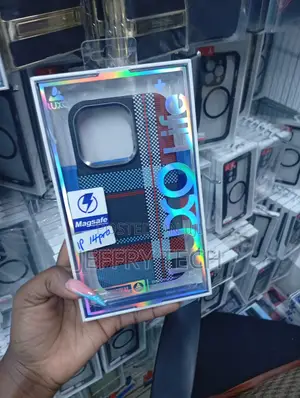Kifaa cha Luxo MagSafe cha Carbon Fiber cha Tribal kwa iPhone 14 Pro