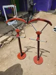Msimamo wa Valet wa Mbao wa Kifahari / Hanger ya Nguo - 3
